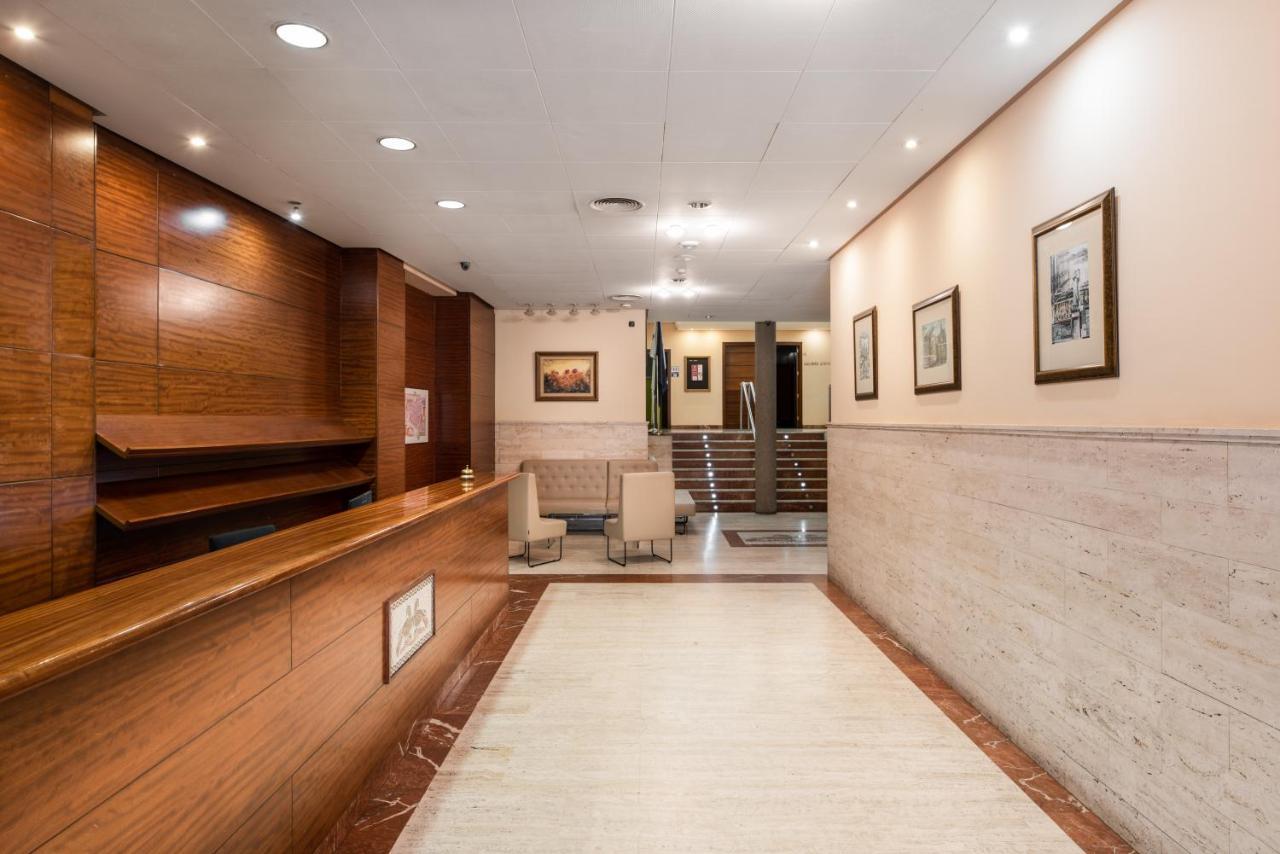 Exe Astur Plaza Hotel Astorga Ngoại thất bức ảnh