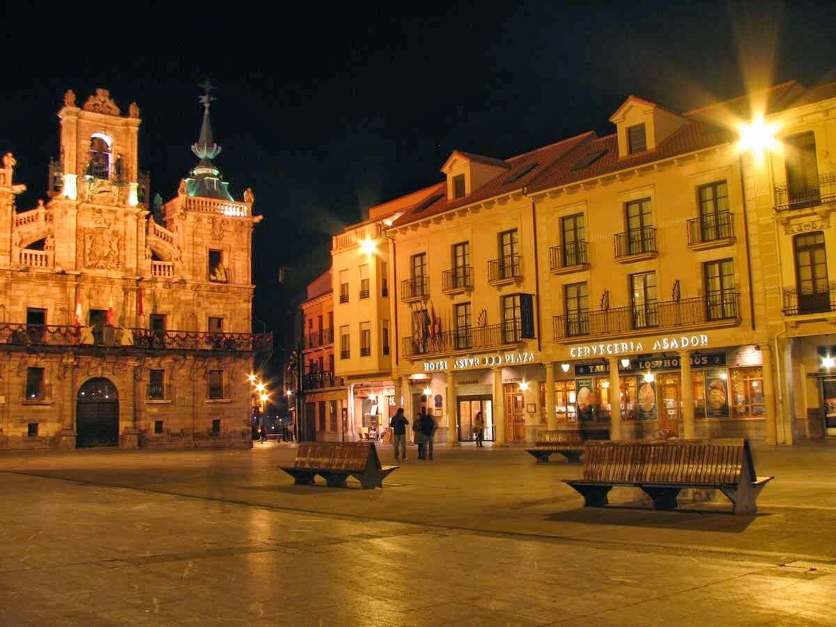 Exe Astur Plaza Hotel Astorga Ngoại thất bức ảnh